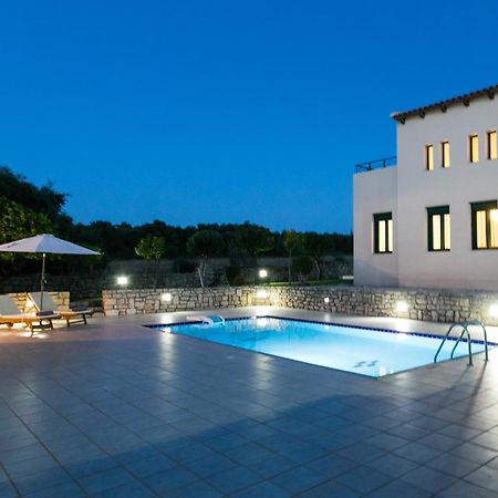 Villa Eleni Asprouliánoi Exterior photo